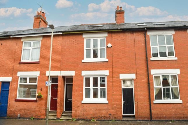4 bed terraced house for sale