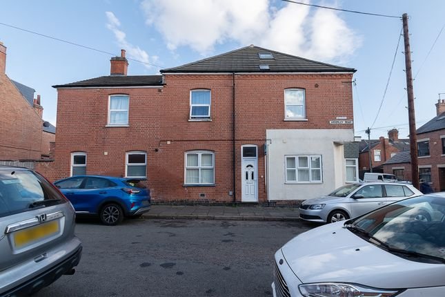 Block of flats for sale