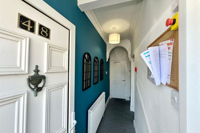 4 bed terraced house for sale