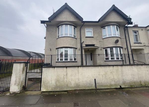 2 bed semi-detached house for sale