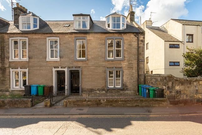 6 bed semi-detached house for sale