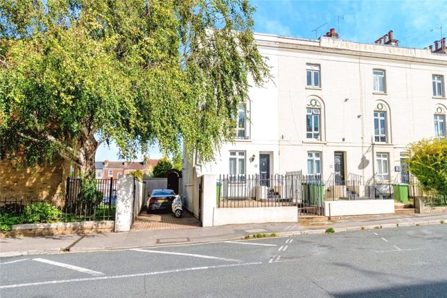 5 bed end terrace house for sale