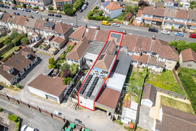 10 bed terraced house for sale