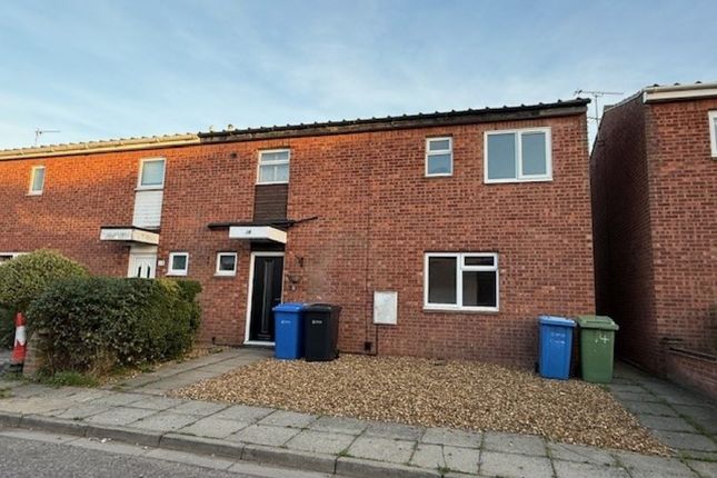 6 bed semi-detached house for sale