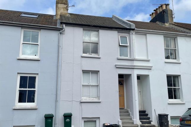 4 bed terraced house for sale