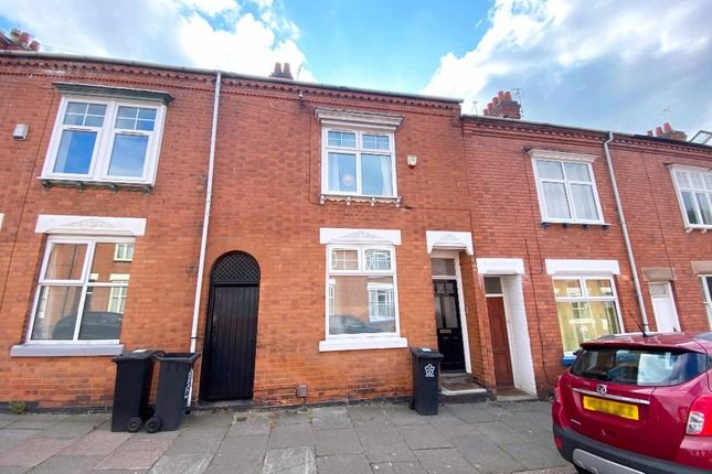 5 bed terraced house for sale