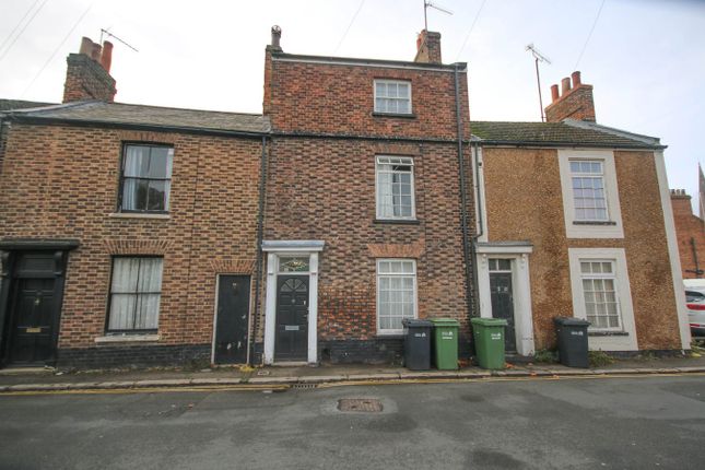 5 bed property for sale