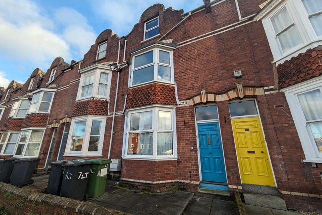7 bed terraced house for sale