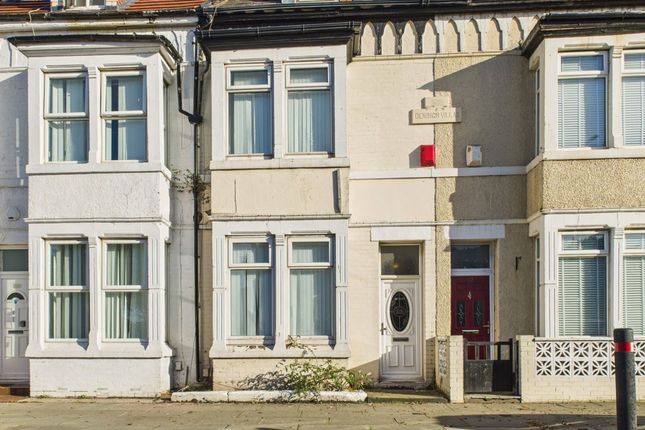 6 bed property for sale