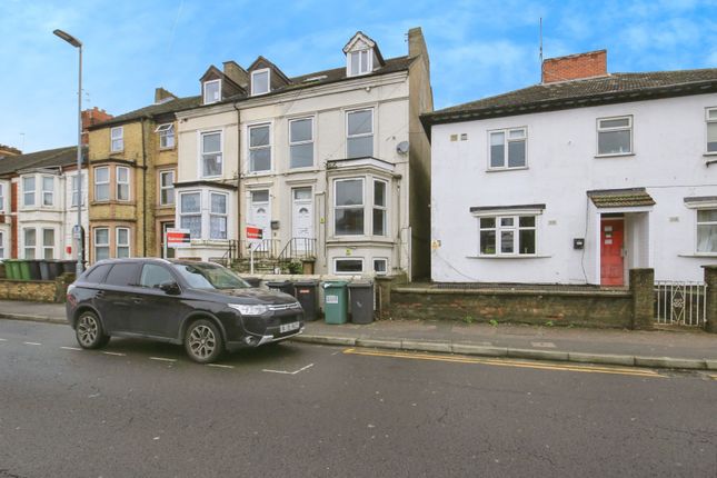 7 bed end terrace house for sale