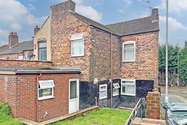 4 bed end terrace house for sale