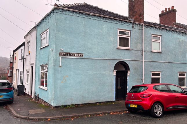 4 bed terraced house for sale