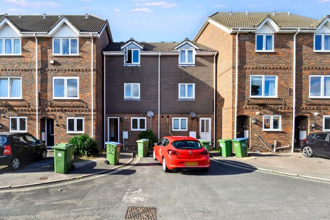 4 bed terraced house for sale