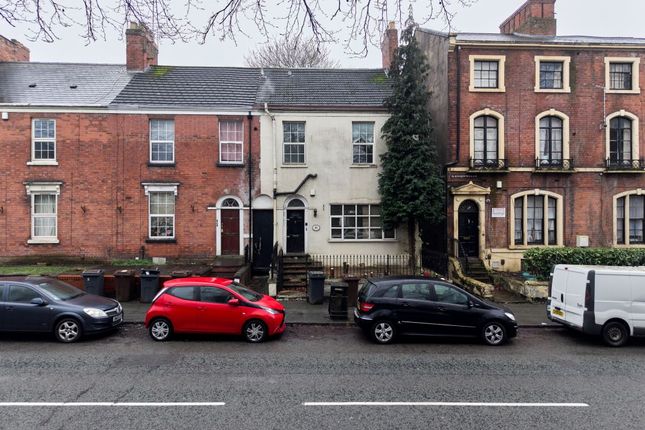 5 bed end terrace house for sale