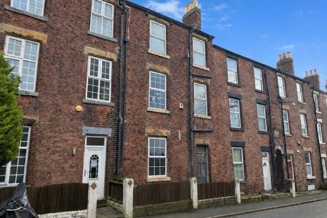 7 bed terraced house for sale