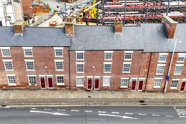 7 bed town house for sale