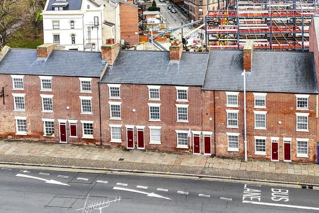 8 bed terraced house for sale