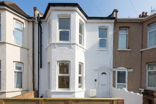 5 bed terraced house for sale