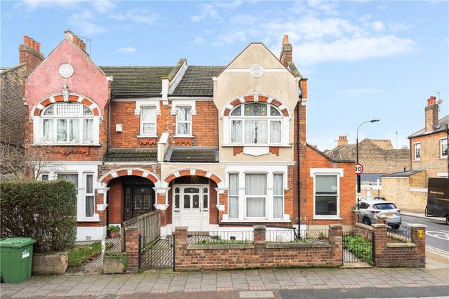 9 bed detached house for sale