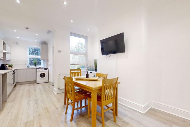 4 bed terraced house for sale
