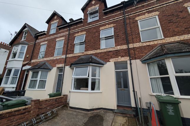 6 bed terraced house for sale