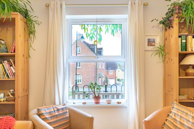 5 bed town house for sale