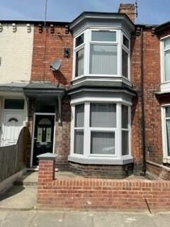5 bed terraced house for sale