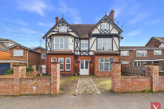 9 bed detached house for sale