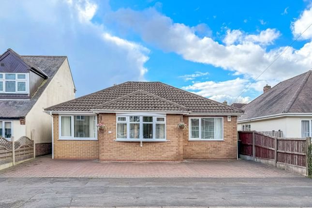 3 bed detached bungalow for sale