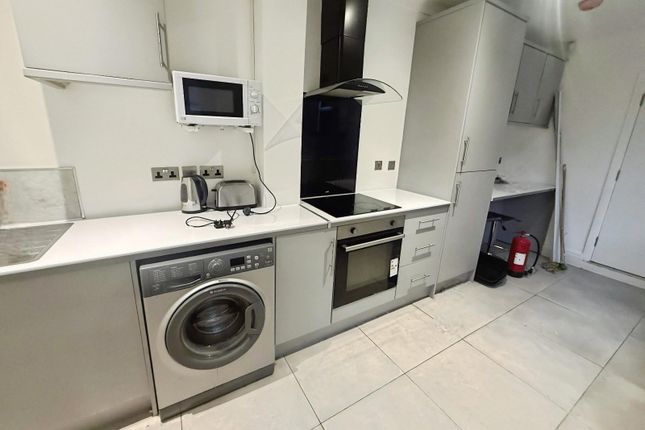 4 bed terraced house for sale