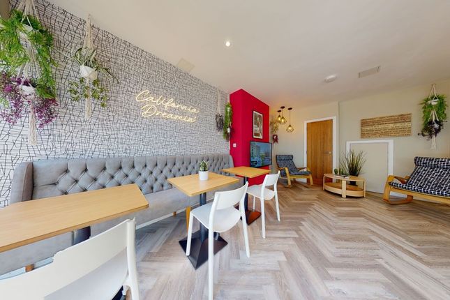 7 bed terraced house for sale