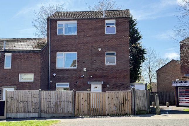 7 bed end terrace house for sale