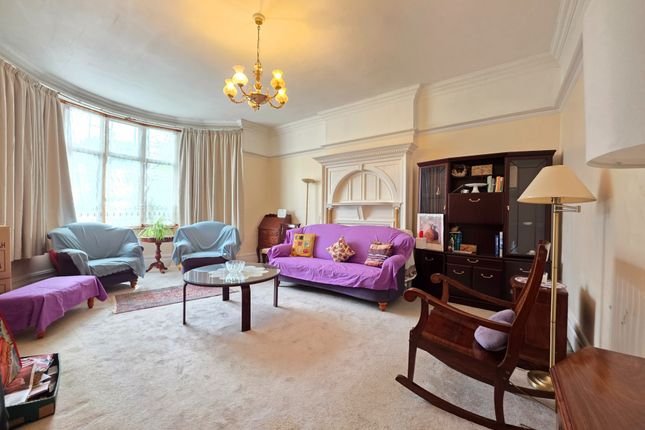 7 bed terraced house for sale