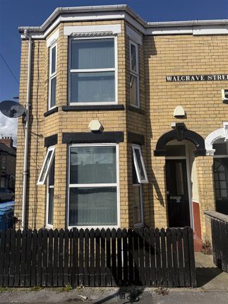 4 bed end terrace house for sale