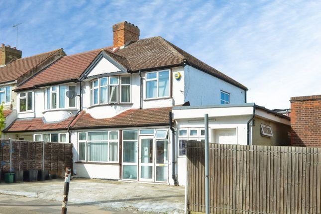 6 bed terraced house for sale