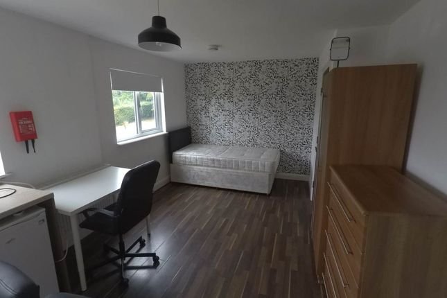 4 bed property for sale