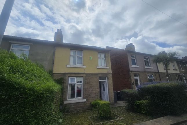 4 bed end terrace house for sale