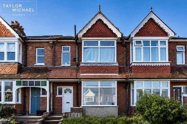6 bed terraced house for sale