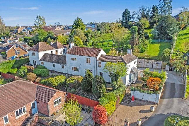 6 bed detached house for sale